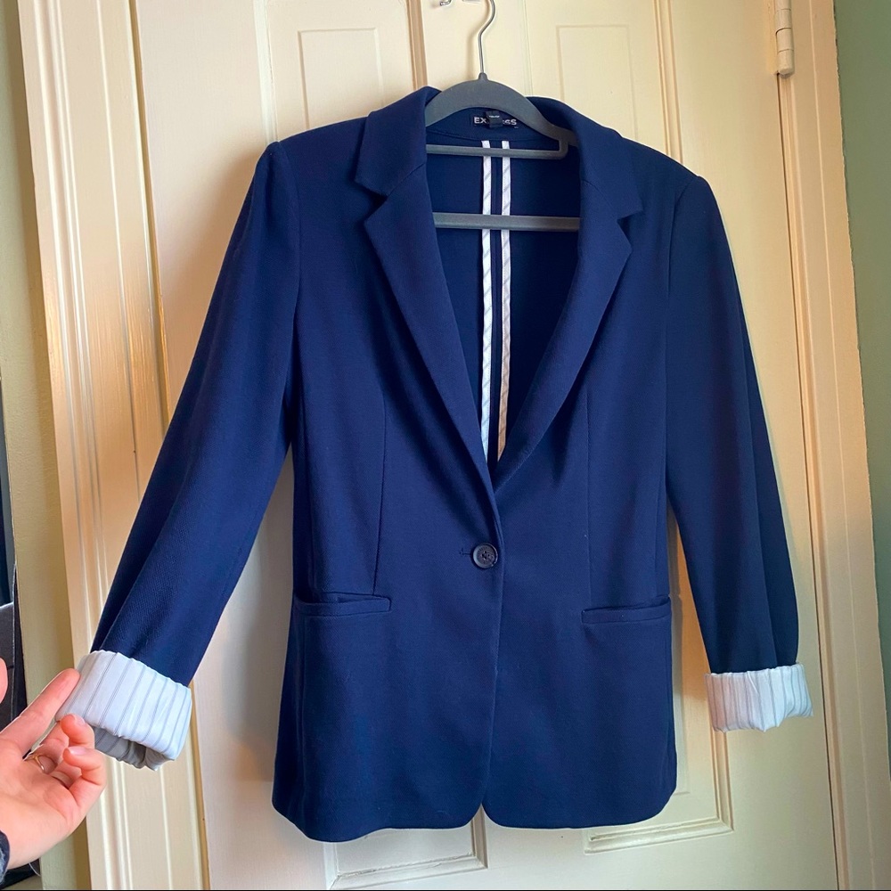 Women’s Fitted Blazer